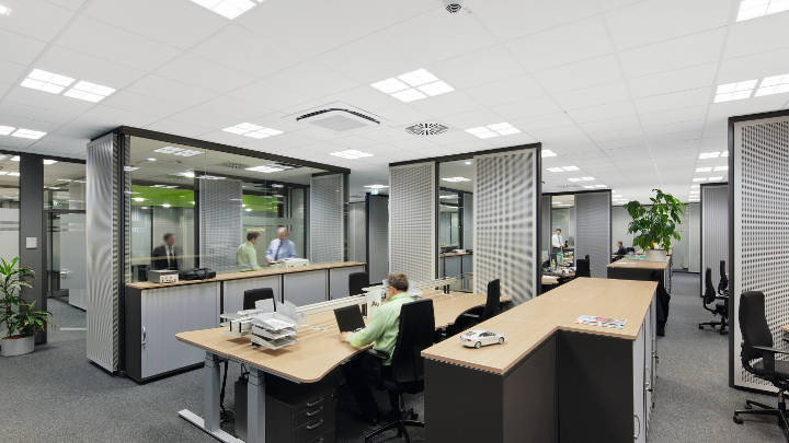Moderné osvetlenie kancelárie od spoločnosti Philips 